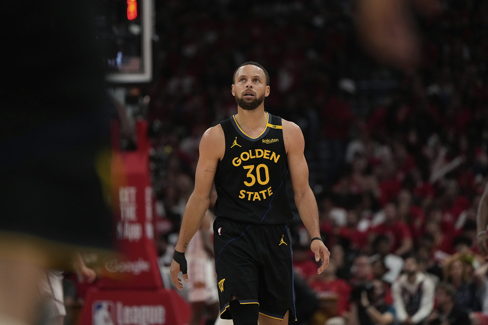 开云体育下载网页版-清晨亚特兰大伤情更新——NBA季后赛节点到来，赛场秩序良好，更衣室氛围转暖的简单介绍