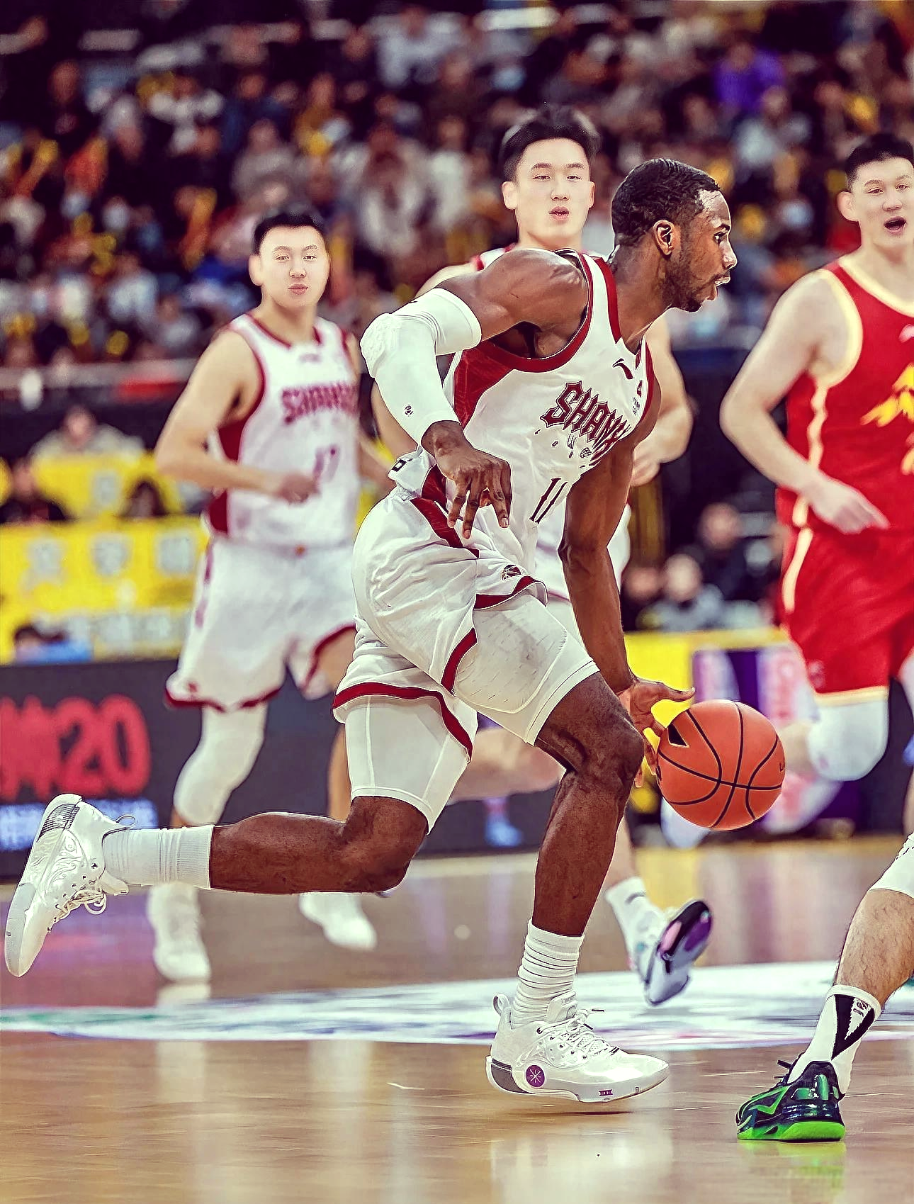 开云体育下载网页版-赛前CBA季后赛焦点战，曼联豪取连胜，压力陡增，球队文化再被提及的简单介绍