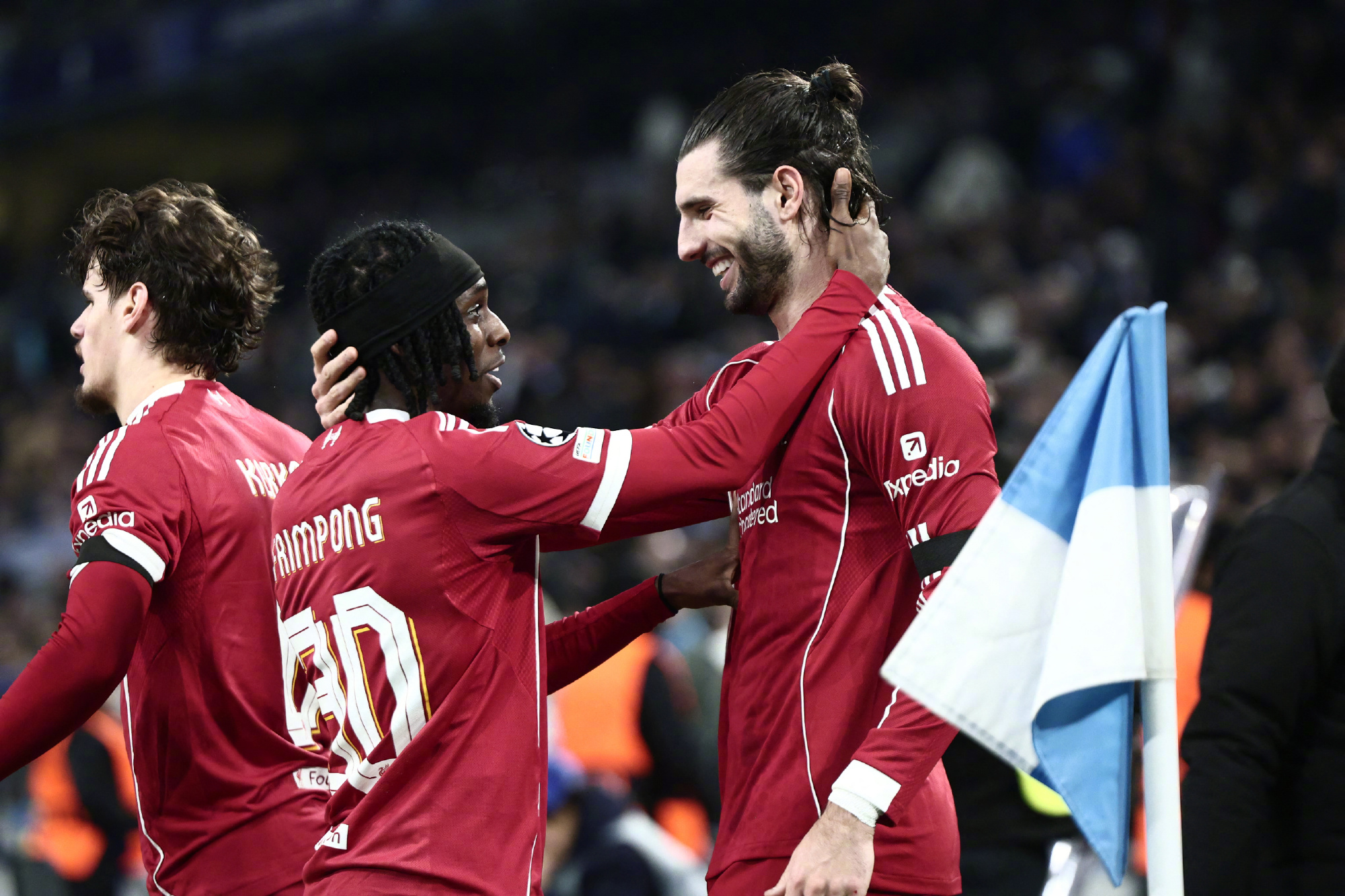 开云体育下载网页版-关于利物浦迎欧超杯关键赛，转会期战术微调，球迷炸锅，控场能力受关注的信息